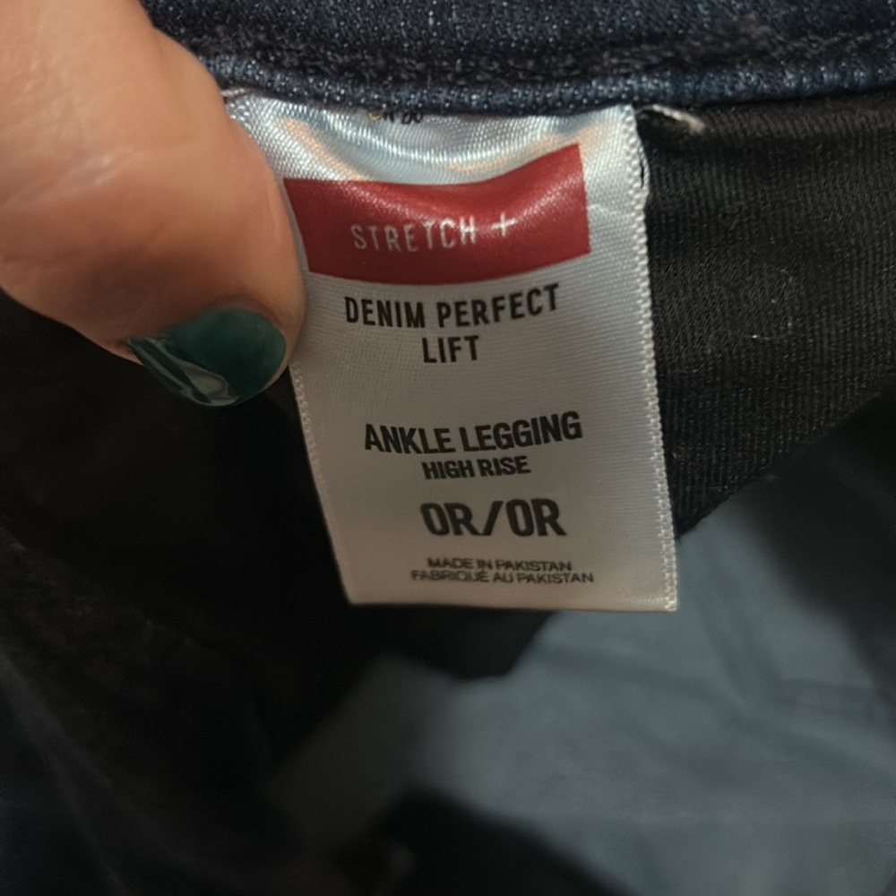 Express High Rise Skinny Jean - Picture 3 of 3